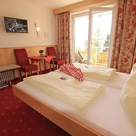 塔恩内霍夫酒店 2* 埃尔瓦尔德