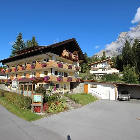 Hotel Tannenhof